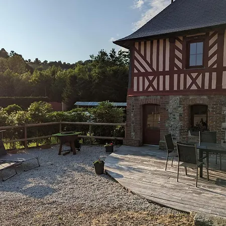 Spacious Quiet House 6 Km From Honfleur Genneville