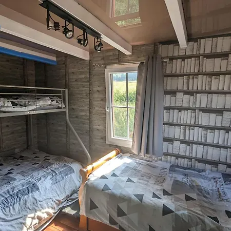 Spacious Quiet House 6 Km From Honfleur *