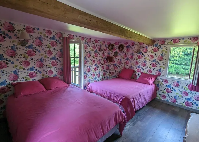Spacious Quiet House 6 Km From Honfleur Feriehus *