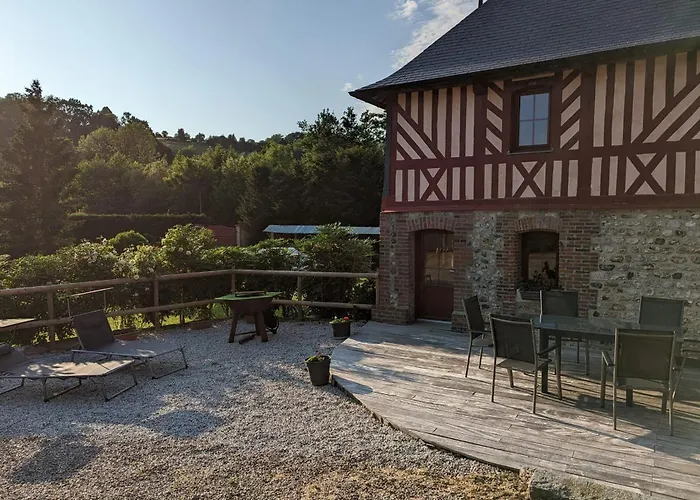 Spacious Quiet House 6 Km From Honfleur Genneville